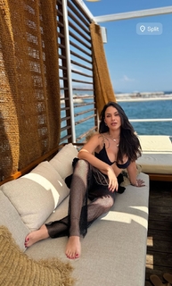 Sarah Andrade feet photo 18