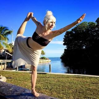 Sarah Blackwood feet photo 18