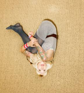 Sarah Blackwood feet photo 6