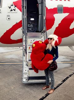 Sarah Blackwood feet photo 4