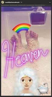 Sarah Blackwood feet photo 19