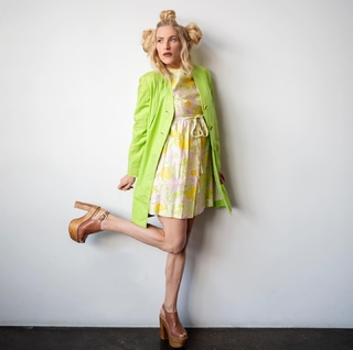 Sarah Blackwood feet photo 1