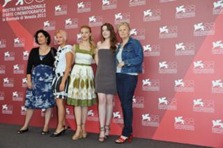 Sarah Bolger feet photo thumbnail