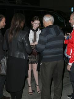 Sarah Bolger feet photo thumbnail