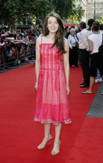 Sarah Bolger feet photo thumbnail