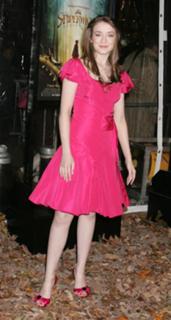 Sarah Bolger feet photo thumbnail