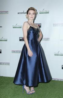 Sarah Bolger feet photo thumbnail