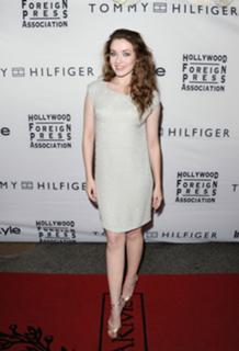 Sarah Bolger feet photo thumbnail