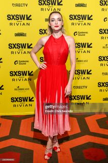 Sarah Bolger feet photo 7