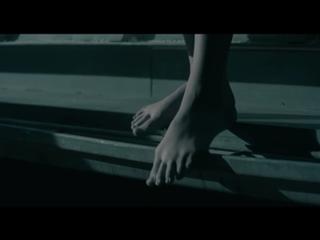 Sarah Bolger feet photo thumbnail