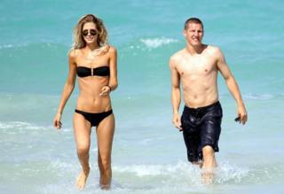 Sarah Brandner feet photo 8