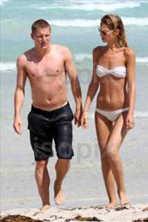 Sarah Brandner feet photo 3