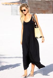 Sarah Brandner feet photo 1