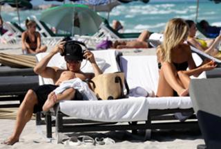Sarah Brandner feet photo 20