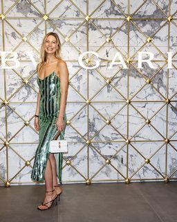 Sarah Brandner feet photo 1