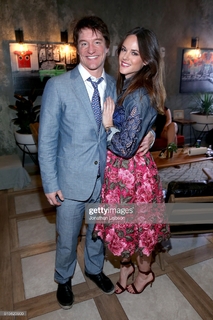 Sarah Butler feet photo thumbnail
