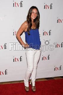 Sarah Butler feet photo thumbnail