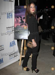 Sarah Butler feet photo thumbnail
