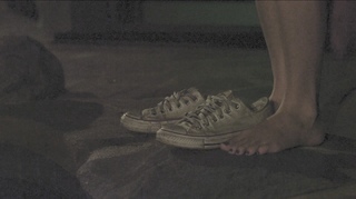 Sarah Butler feet photo thumbnail