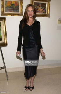 Sarah Buxton feet photo 9