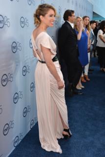 Sarah Carter feet photo thumbnail