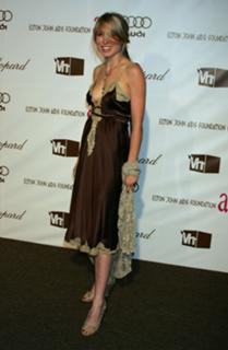 Sarah Carter feet photo thumbnail