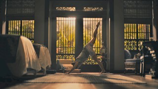 Sarah Catherine Hook feet photo thumbnail