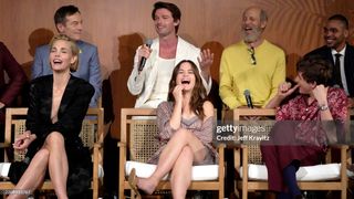 Sarah Catherine Hook feet photo thumbnail