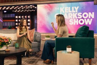 Sarah Catherine Hook feet photo thumbnail