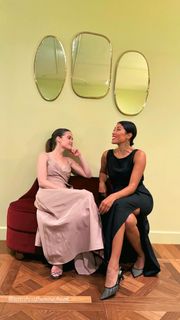 Sarah Catherine Hook feet photo thumbnail