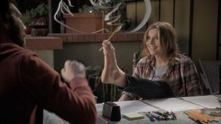 Sarah Chalke feet photo thumbnail