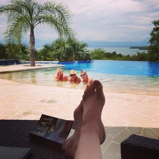 Sarah Clarke feet photo 3