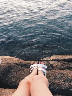 Sarah Close feet photo 16