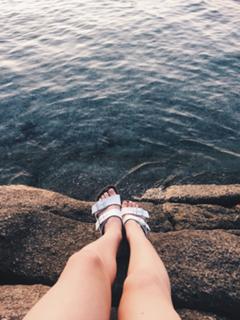 Sarah Close feet photo 15