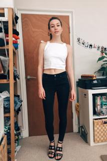 Sarah Close feet photo 6