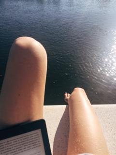 Sarah Close feet photo 19