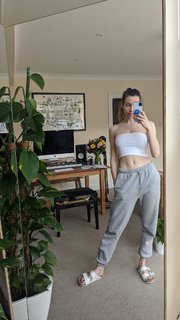 Sarah Close feet photo 8