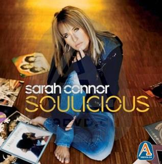 Sarah Connor feet photo thumbnail