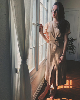 Sarah Desjardins feet photo thumbnail