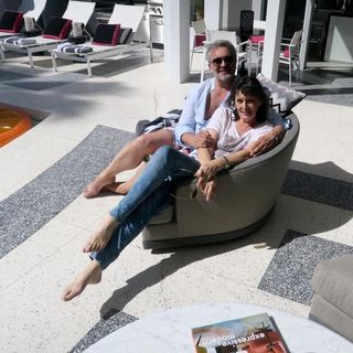 Sarah Douglas feet photo 9