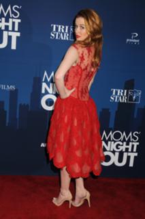 Sarah Drew feet photo thumbnail
