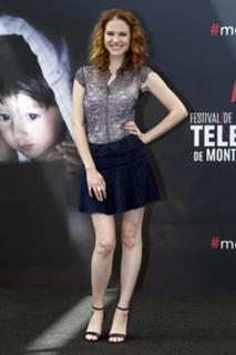 Sarah Drew feet photo thumbnail