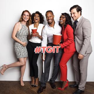 Sarah Drew feet photo thumbnail