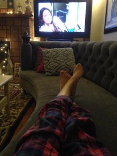 Sarah Drew feet photo thumbnail