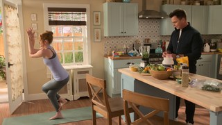 Sarah Drew feet photo thumbnail