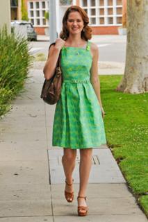 Sarah Drew feet photo thumbnail