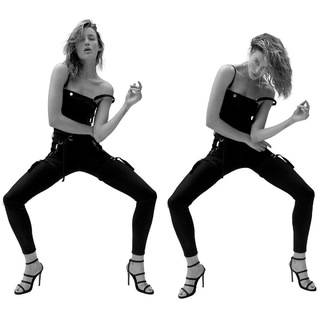 Sarah Dumont feet photo 19
