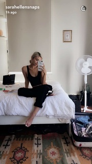 Sarah Ellen feet photo 10