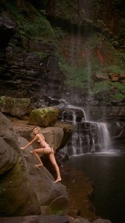 Sarah Ellen feet photo 9