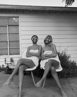 Sarah Ellen feet photo 11